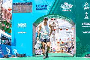 BIB: 402
                            <button type="button" onclick="openModal(21760535)" class="btn btn-primary btn-sm float-right btn-popup" data-toggle="modal" data-target=".modal-high-quality">
                        <i class="fas fa-shopping-cart"></i> Add to Cart
                    </button>
                                            <button type="button" onclick="isThisMe(21760535, true)" class="btn btn-success btn-sm float-right btn-popup btn-isme hidden" data-toggle="tooltip" data-placement="bottom" title="นี่คือรูปของคุณใช่ไหม คลิกที่นี่เพื่อเอาเข้าอัลบั้ม">
                        <i class="fas fa-plus"></i> Add to album
                    </button>
                    <button type="button" onclick="isThisMe(21760535, false)" class="btn btn-warning btn-sm float-right btn-popup btn-isnotme hidden">
                        <i class="fas fa-ban"></i> Remove from album
                    </button>